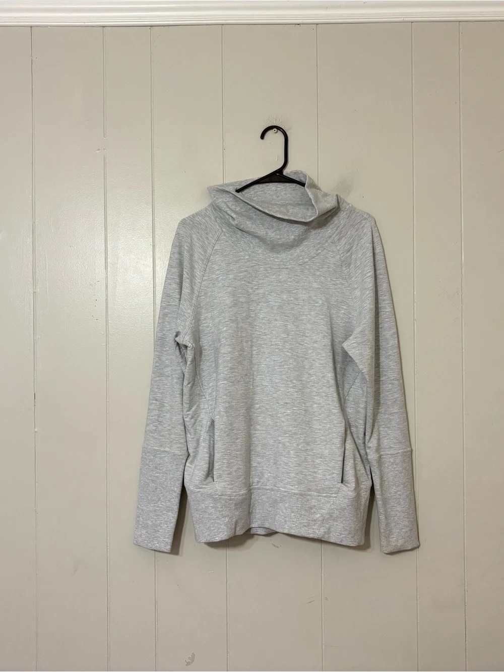 Lululemon High Lines Pullover Heathered Core Ultra Light Gray Size 10 Thumbholes